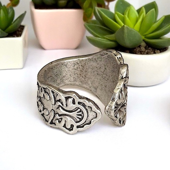5 For $25💫Trendy Modish Silver Spoon Ring - Picture 5 of 5